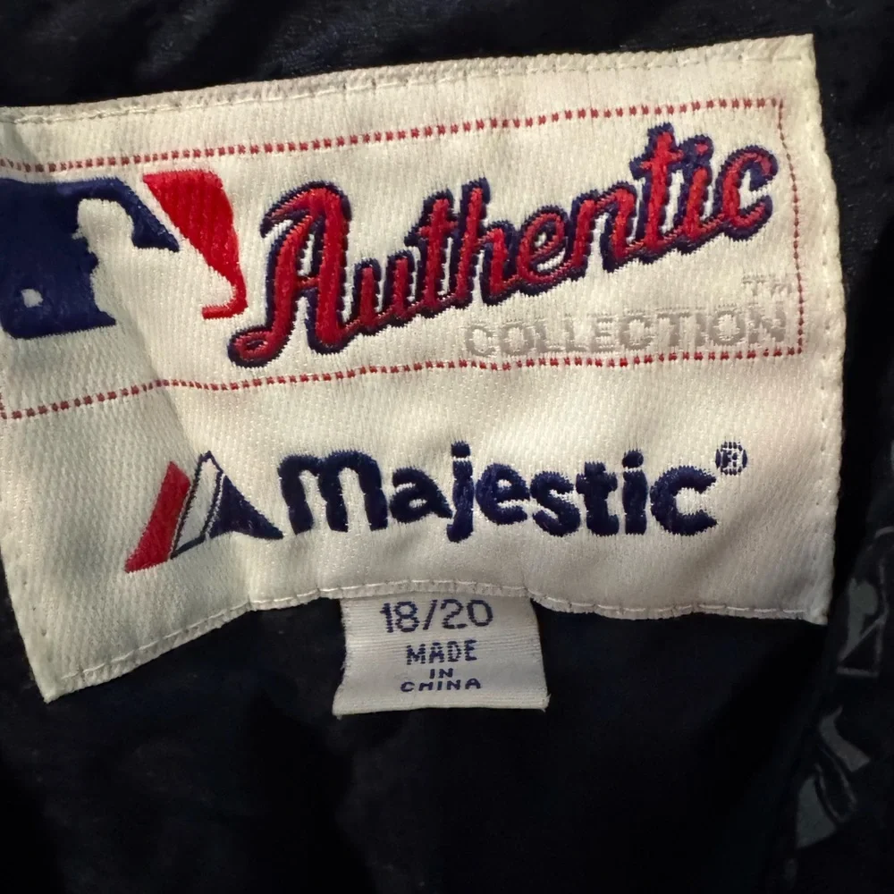 NY Yankees Full Zip Wind Breaker- Majestic Authentic Collection -Kids Size 18/20